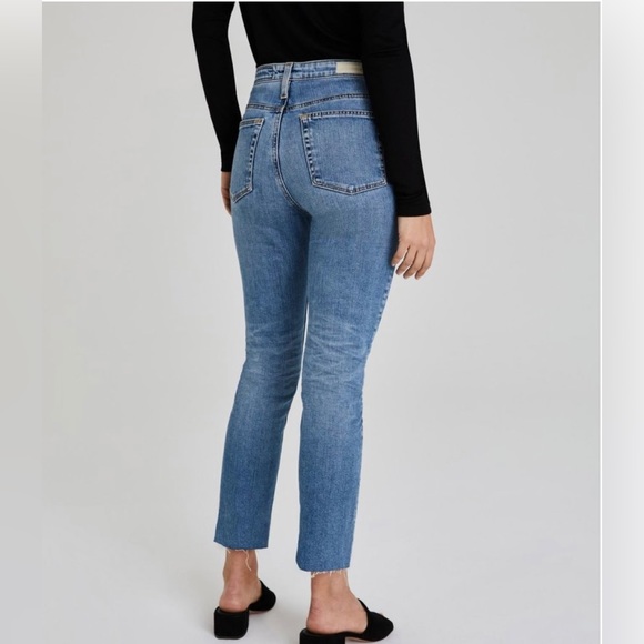 AG Isabelle High Rise Straight Crop. Raw Hem. Size 23 - Picture 3 of 13